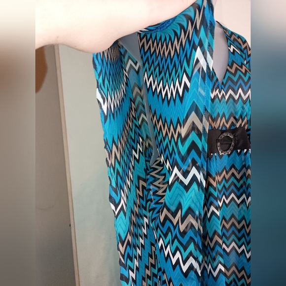 Vibrant Chevron swimsuit coverup A Bold Statement Piece for Any Occasion(#1,154) - Picture 4 of 10